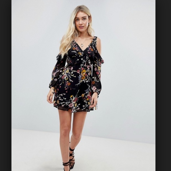 Trendy Floral Cold Shoulder Mini Dress - Picture 3 of 5